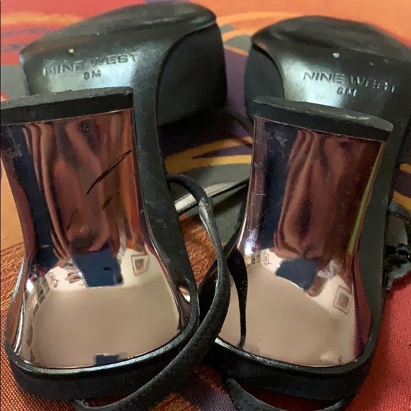 NINE West Size 8-Nice shoe for date night or daytime fun. - Picture 2 of 2